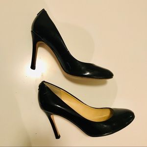 Black Heels (Ivanka Trump’s “Janie” Pump)